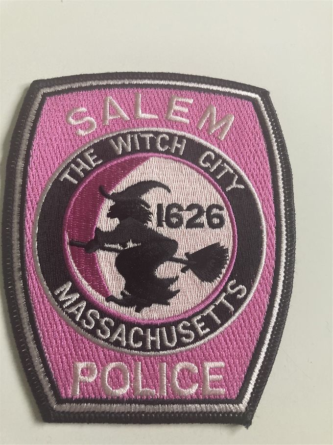Salem i Massachusetts är en av de mest kända, och detta på grund av de beryktade häxprocesser som ägde rum här 1692-1693. Processerna resulterade i 19 verkställda dödsdomar och ytterligare ett antal döda, främst på grund av umbäranden i fängelset.